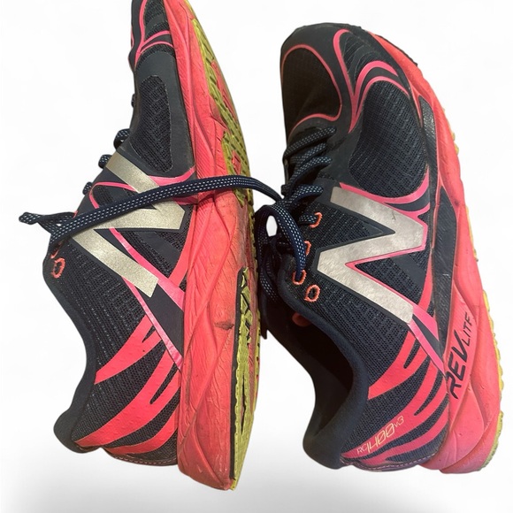 New Balance Shoes - Final Price! New Balance Women's Racing Shoes - Navy and Pink size 9